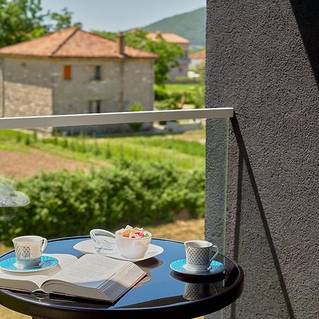 Georgiy Lux Apartments Lastva Grbaljska Екстер'єр фото
