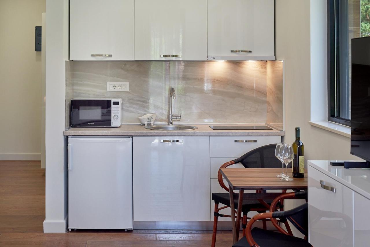 Georgiy Lux Apartments Lastva Grbaljska Екстер'єр фото