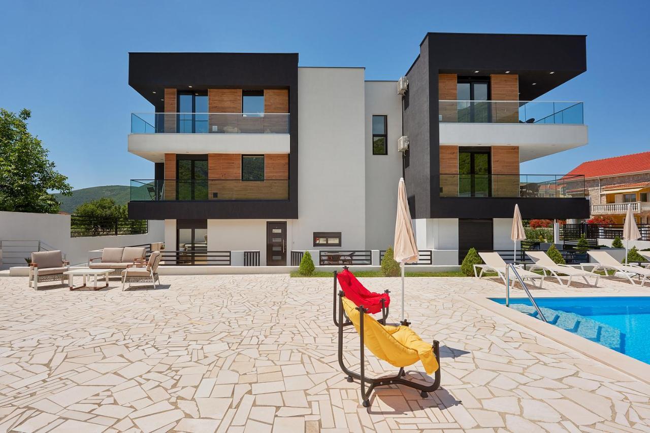 Georgiy Lux Apartments Lastva Grbaljska Екстер'єр фото